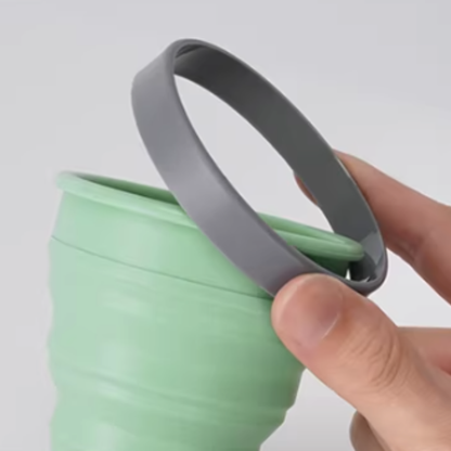 Collapsible Silicone Travel Cup - Portable Folding Outdoor Camping Mug 200ml/500ml