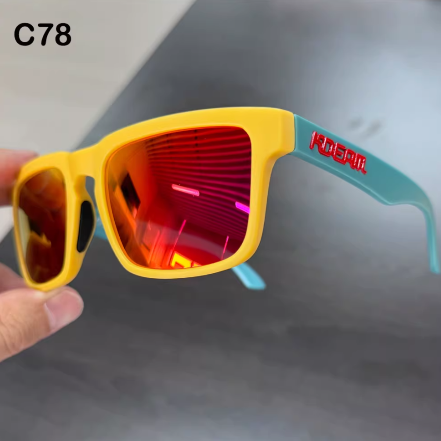 KDEAM Square Outdoor Polarized Sunglasses - Unisex